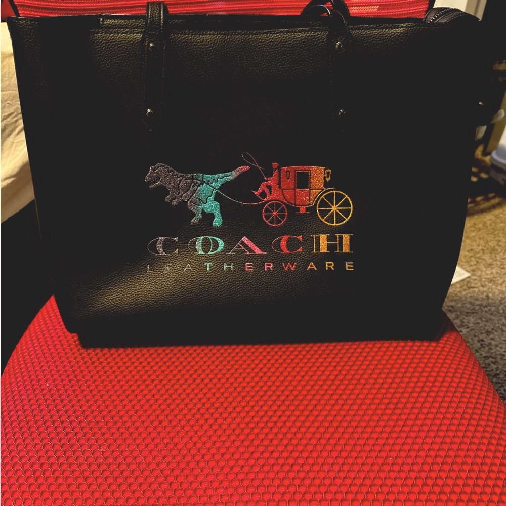 Coach Rex tote excellent condition!
